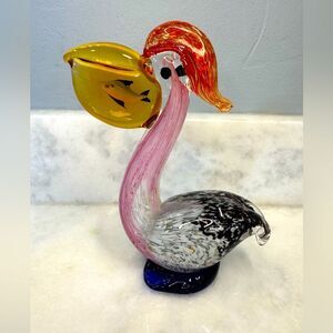 Italian Murano Style Blown Glass Pelican Paperweight With Fish In Bill